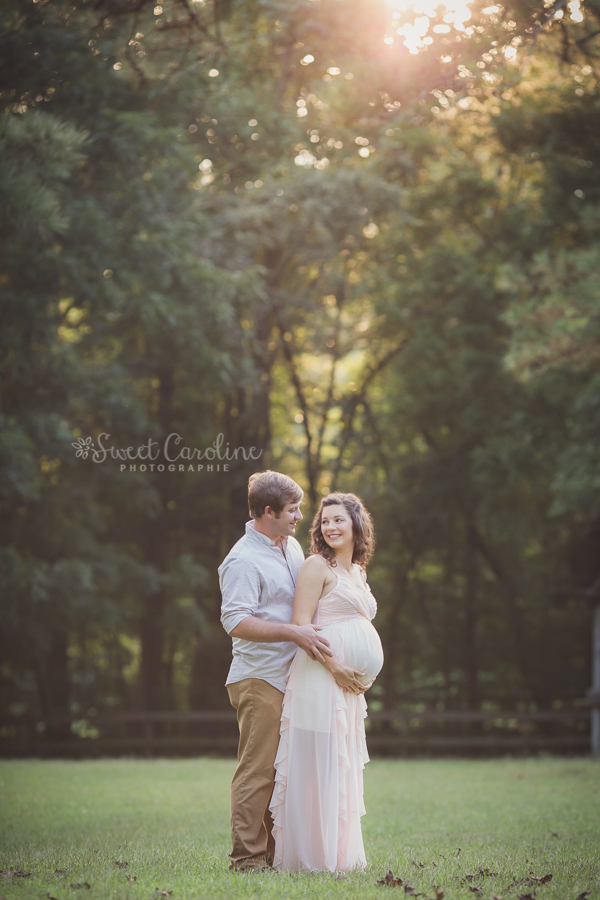 luminous maternity outdoor portrait | Chattanooga Maternity Photographer
