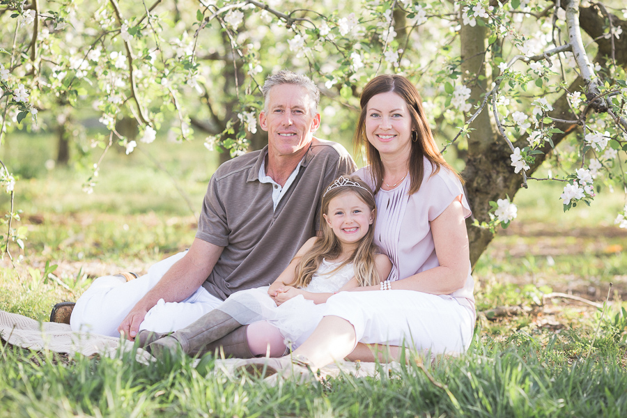 Chattanooga Family Photographer | Sweet Caroline Photographie | spring apple orchard photos