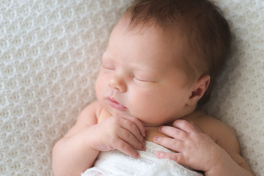 Chattanooga Newborn Photographer | Sweet Caroline Photographie | baby girl in home session