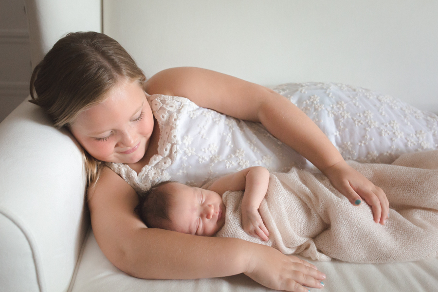 Chattanooga Newborn Photographer | Sweet Caroline Photographie | baby girl in home session