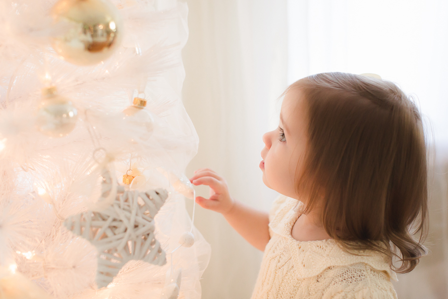Chattanooga Child Photographer | Sweet Caroline Photographie | White Christmas