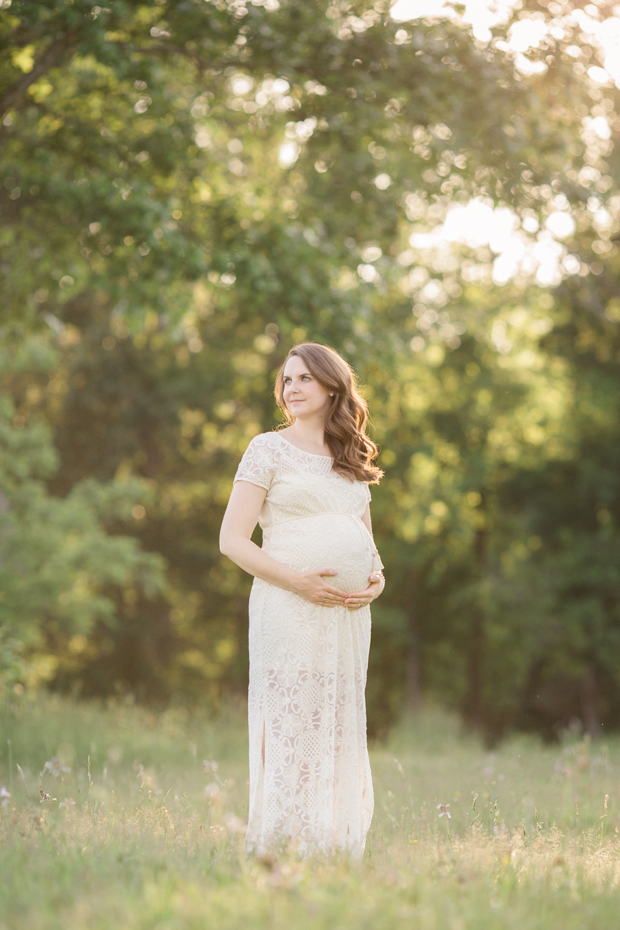 Chattanooga Maternity Photographer | Sweet Caroline Photographie | outdoor spring portrait