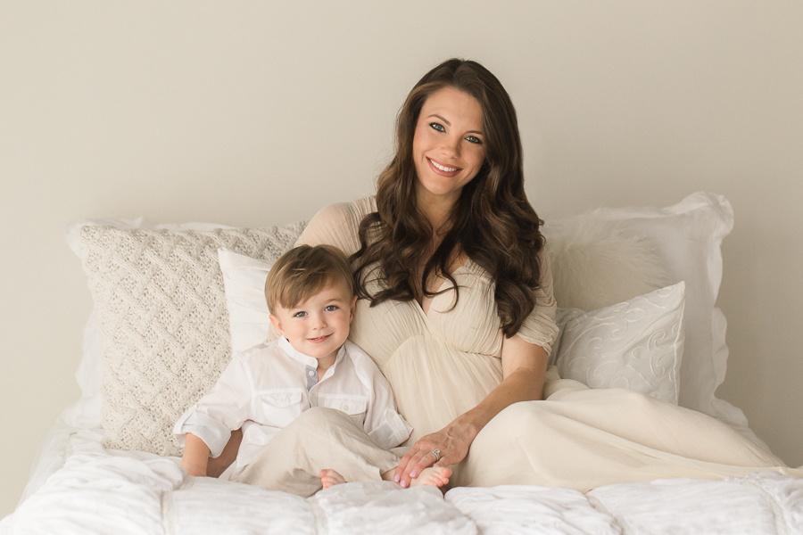 Chattanooga Maternity Photographer | Sweet Caroline Photographie | Mrs. America 2016