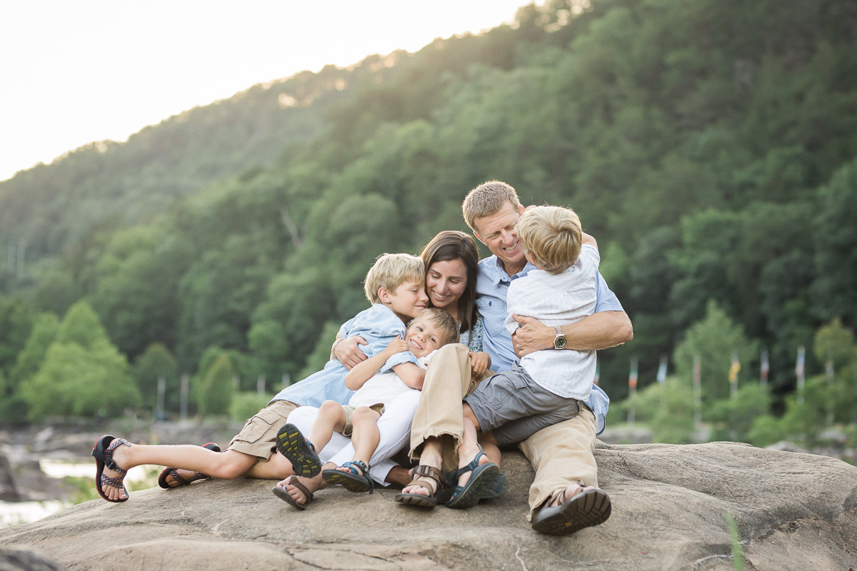 family photography at the Ocoee | Sweet Caroline Photographie