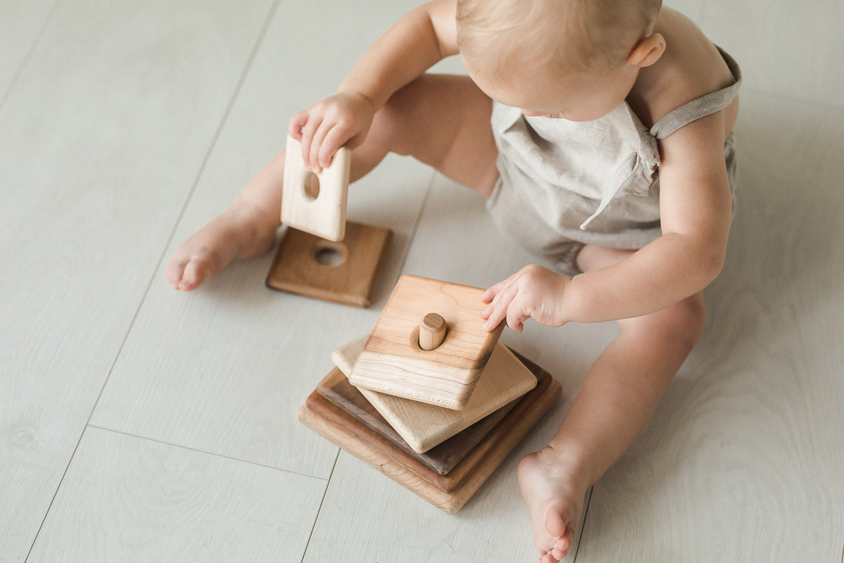 baby one year studio portraits | Sweet Caroline Photographie