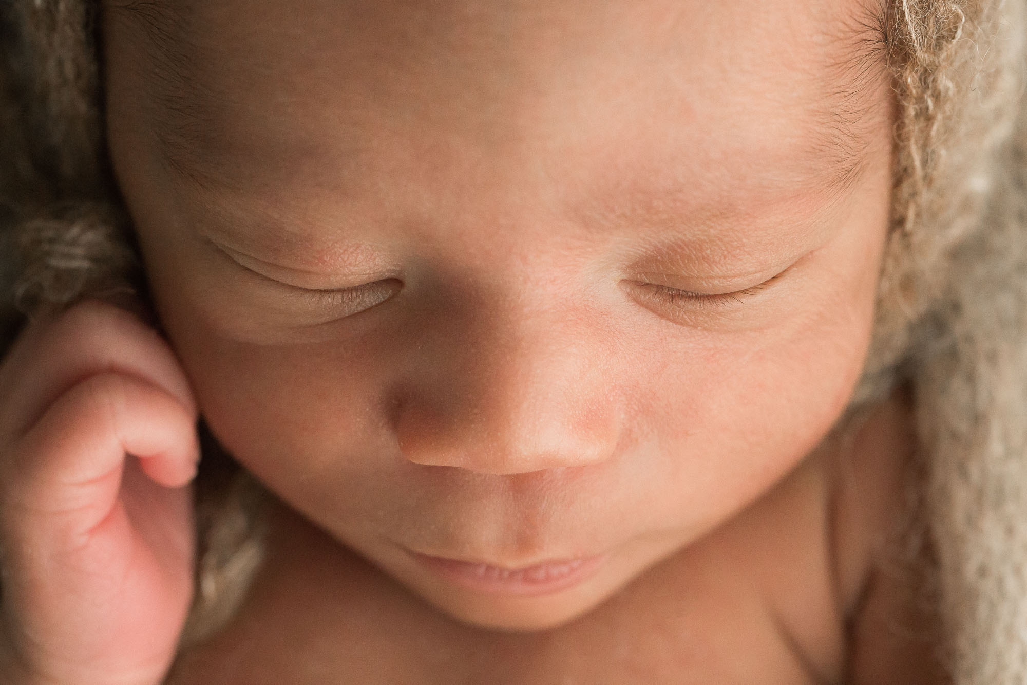 Studio Newborn Photography | Sweet Caroline Photographie