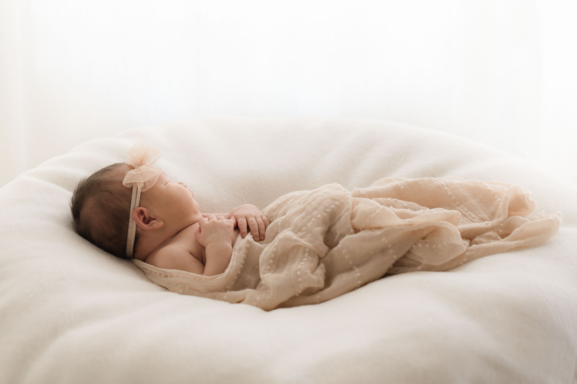 Newborn Baby and Family Photography | Sweet Caroline Photographie