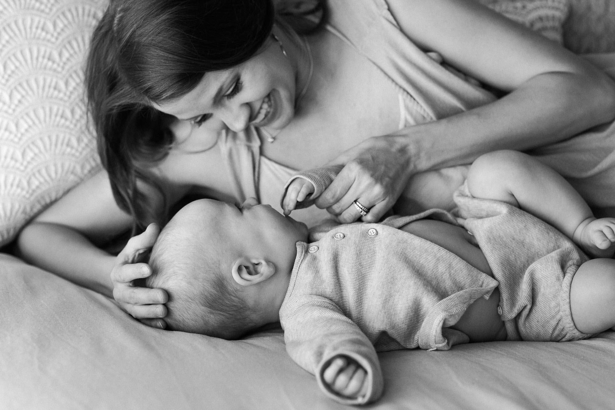 6 Month Baby Photographs | Sweet Caroline Photographie