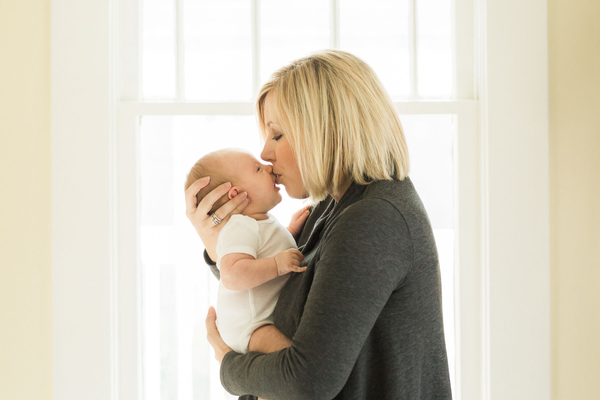 In Home Newborn Photography | Sweet Caroline Photographie