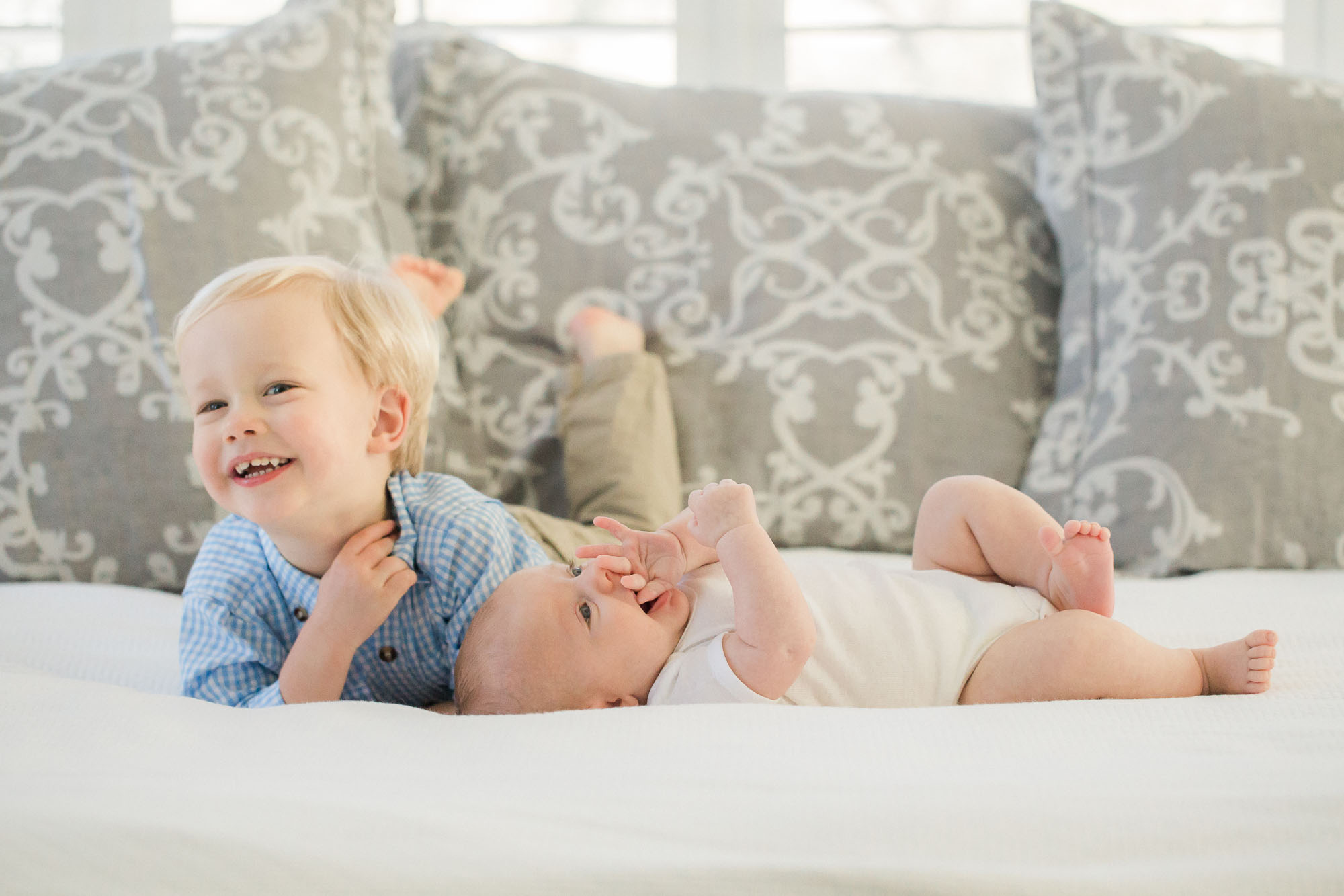 In Home Newborn Photography | Sweet Caroline Photographie