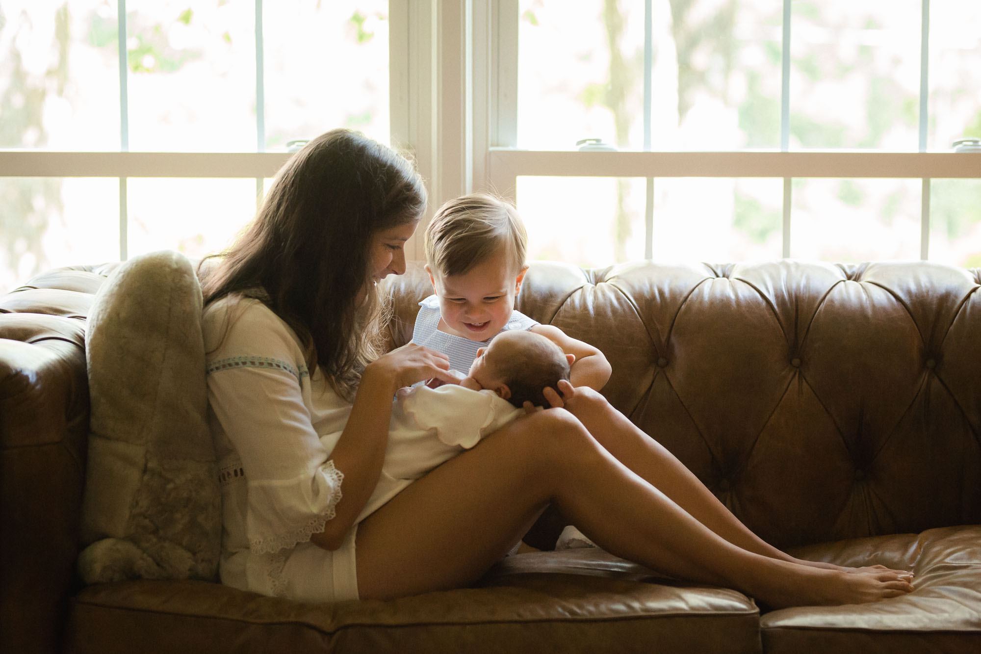 Lifestyle Newborn Photography | Sweet Caroline Photographie
