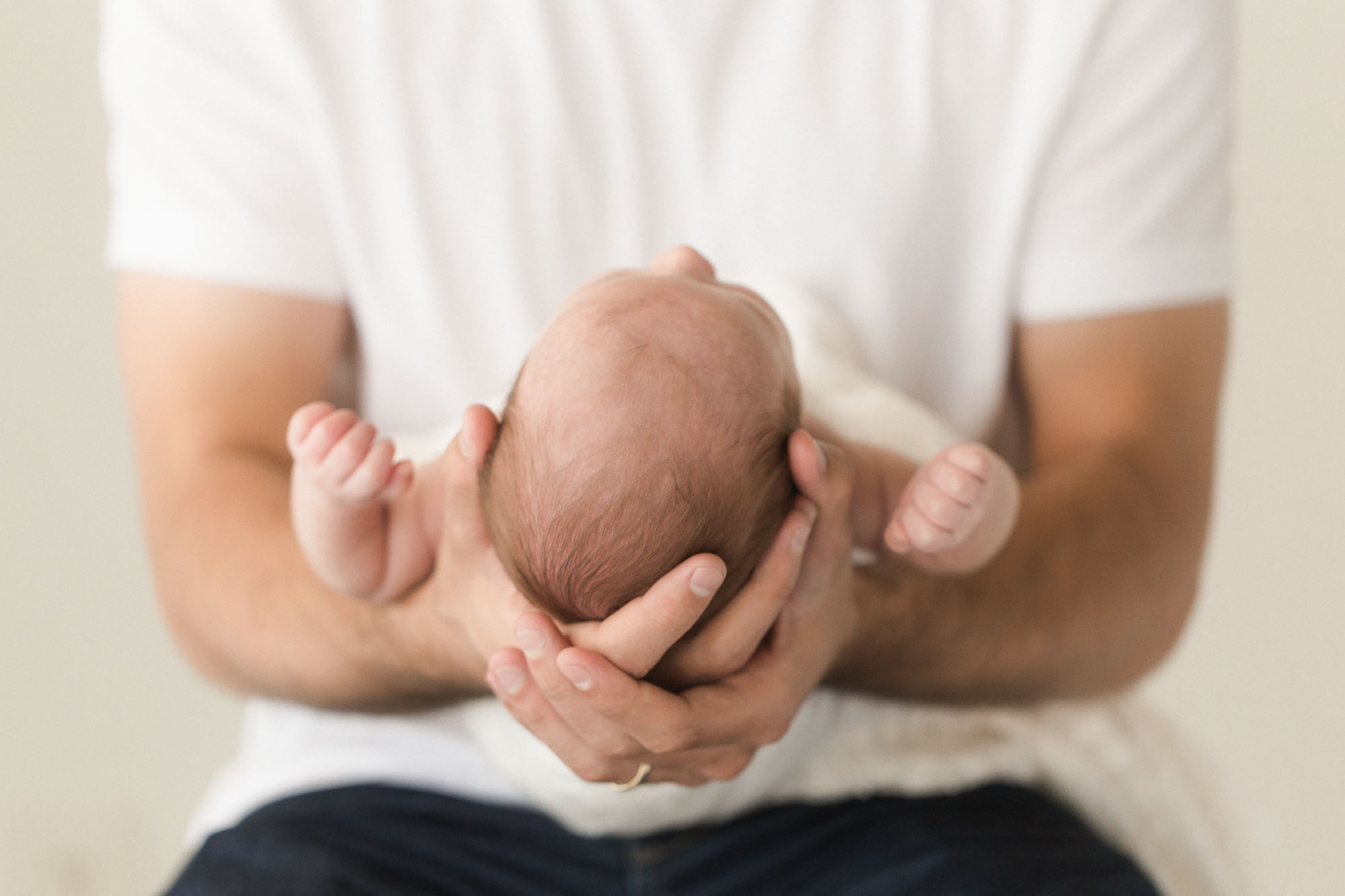 Natural Newborn Photography | Sweet Caroline Photographie