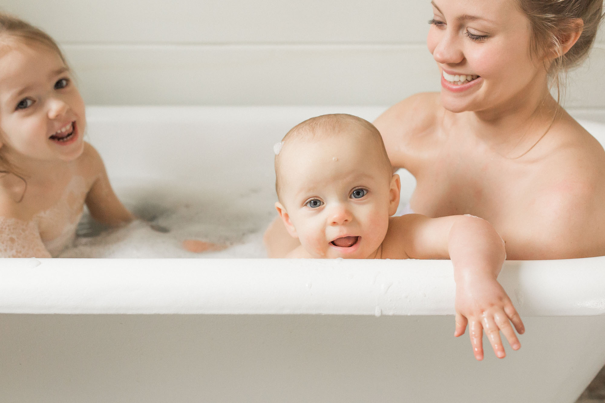 Bath in a Bathtub | Sweet Caroline Photographie