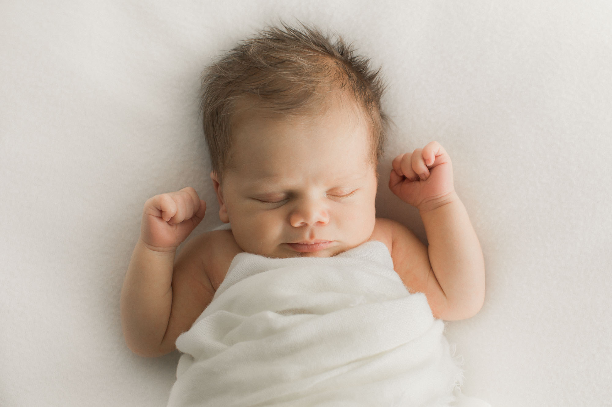 natural newborn photography | Sweet Caroline Photographie