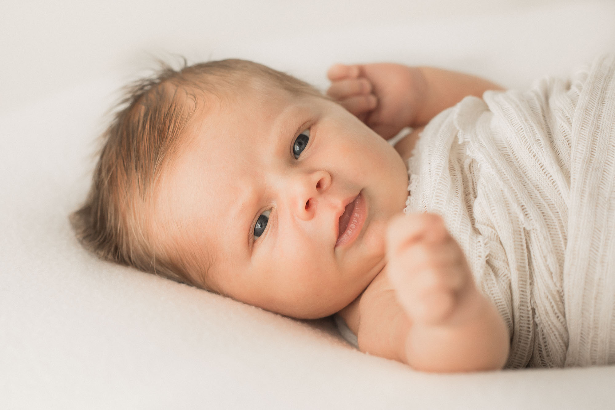 natural newborn photography | Sweet Caroline Photographie