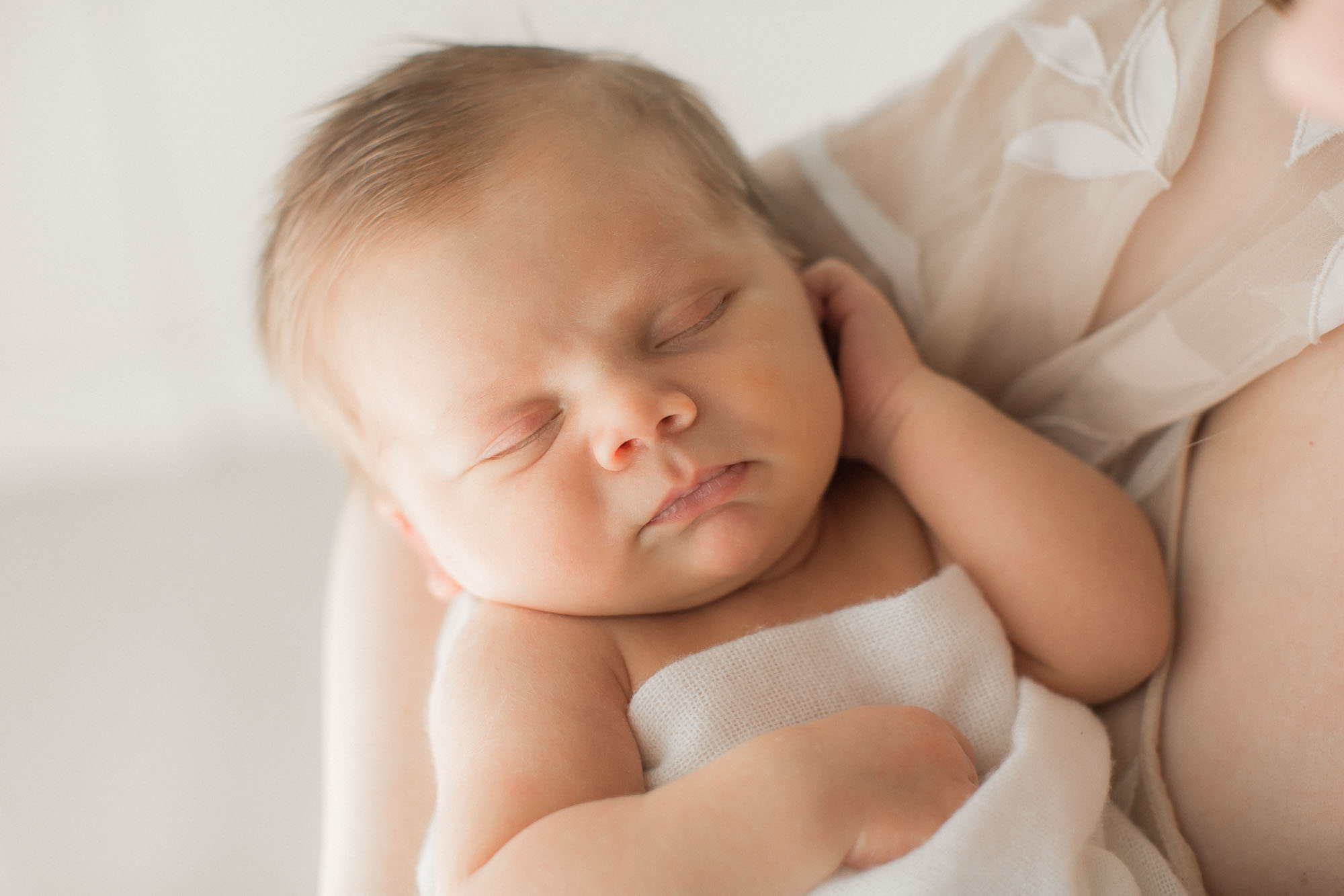 natural newborn photography | Sweet Caroline Photographie
