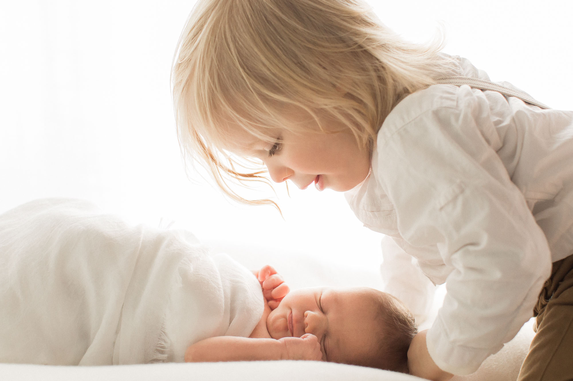 family newborn photographs | Sweet Caroline Photographie